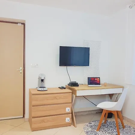 Daire Lpah Le Pied A Terre Du Matelot