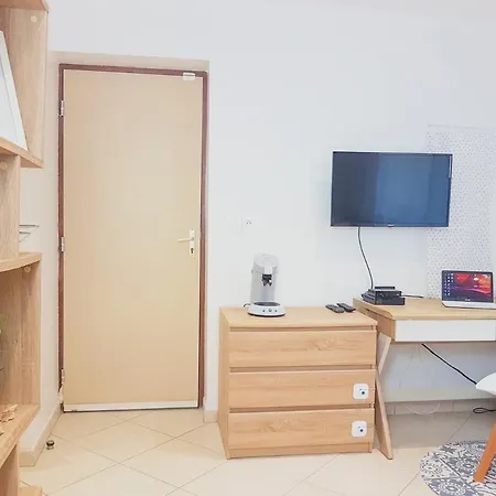 Lpah Le Pied A Terre Du Matelot