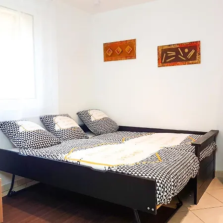 Lpah Le Pied A Terre Du Matelot